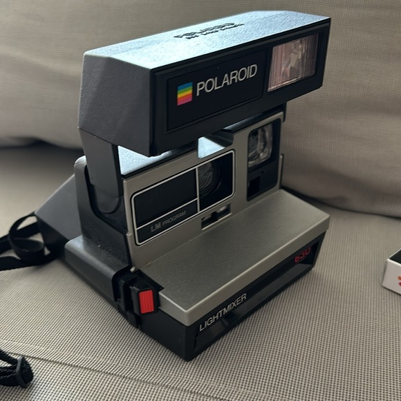Polaroid lightmixer 630 camera with photo cartridges - Picture 7 of 10